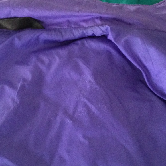 The NorthFace S petite  purple jacket for women - Picture 9 of 11